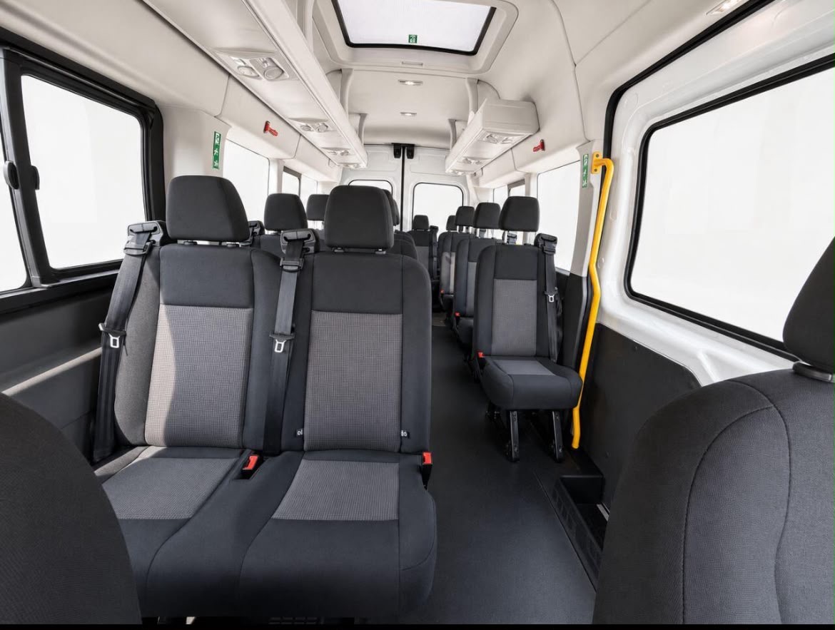 Ford Transit 17 Seater thumbnail 3